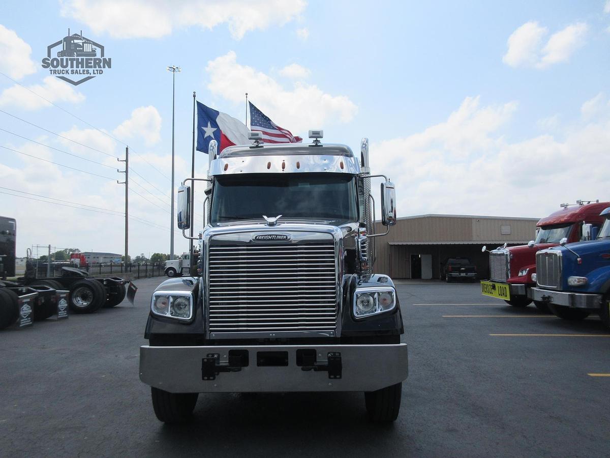 Used 2023 FREIGHTLINER CORONADO 122 SD