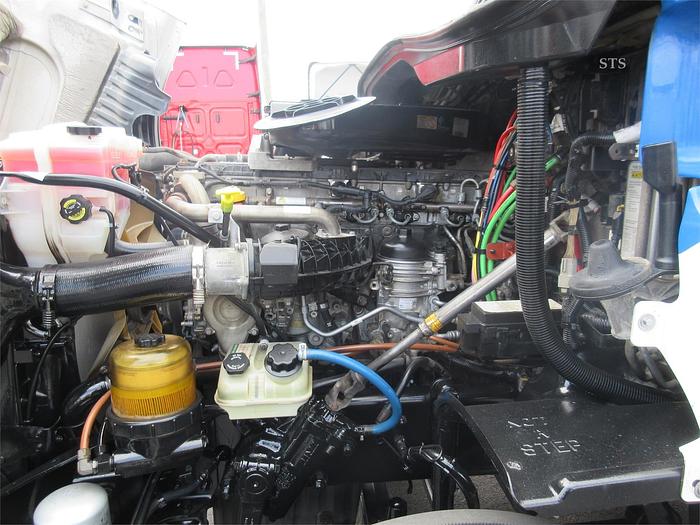 Used 2017 FREIGHTLINER CASCADIA 125