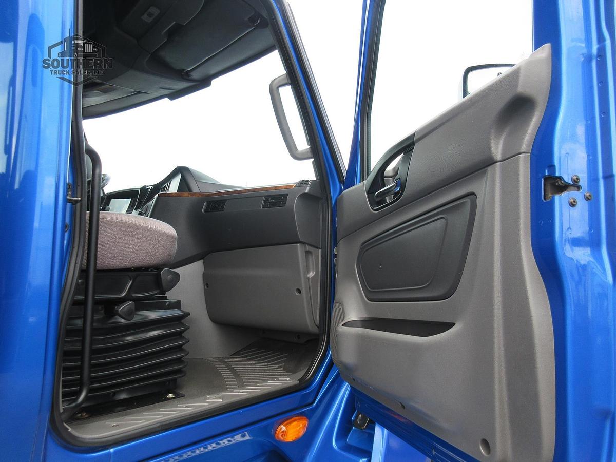 Used 2021 INTERNATIONAL LT