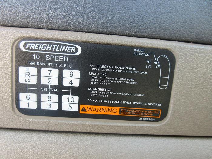Used 2017 FREIGHTLINER CASCADIA 113