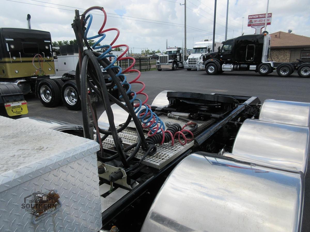 Used 2008 PETERBILT 367