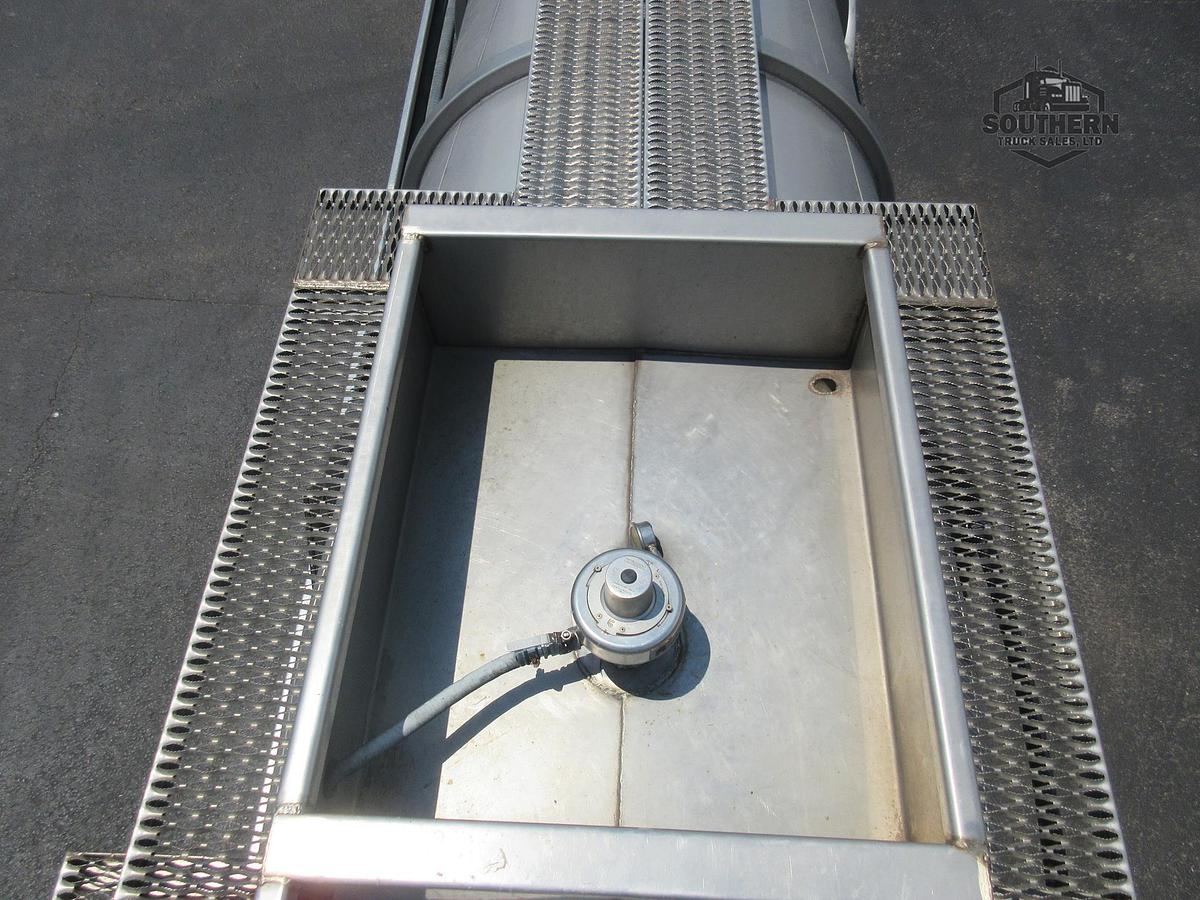 Used 2018 ACRO 5,600 gal