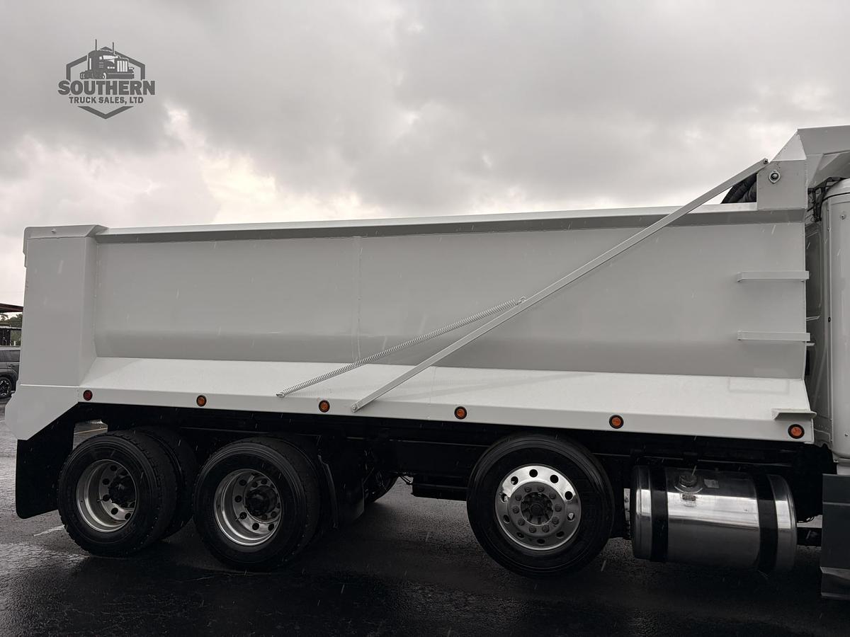 Used 2020 FREIGHTLINER CASCADIA 125