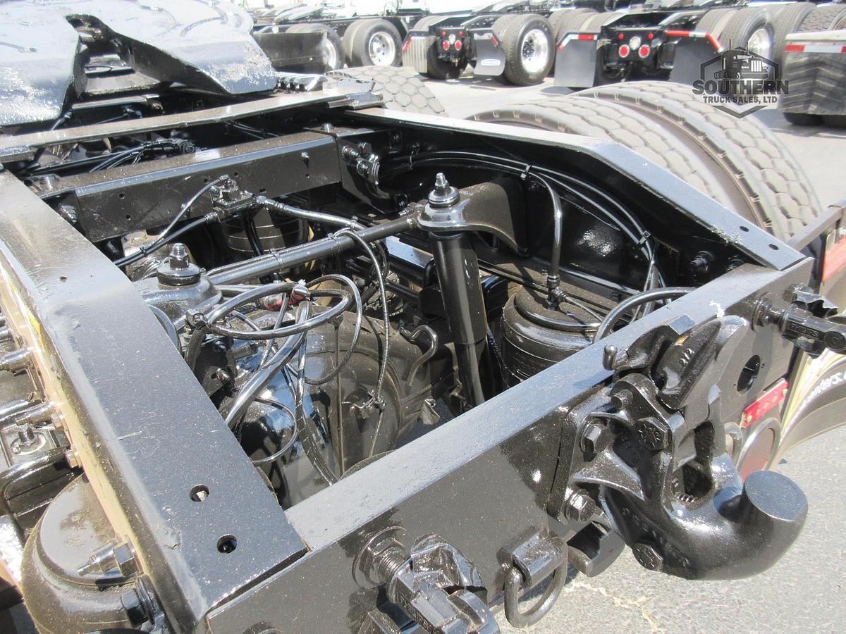 Used 2024 PETERBILT 389