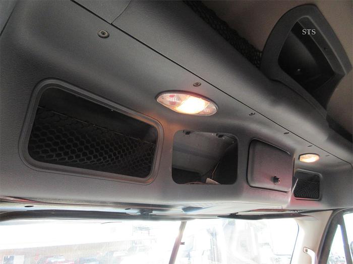 Used 2017 FREIGHTLINER CASCADIA 125