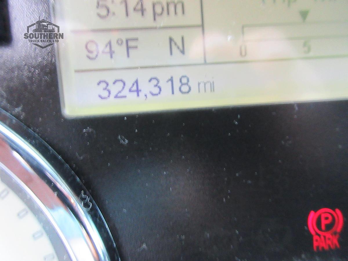 Used 2018 FREIGHTLINER CORONADO 122 SD