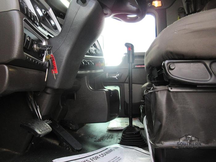 Used 2018 KENWORTH W900