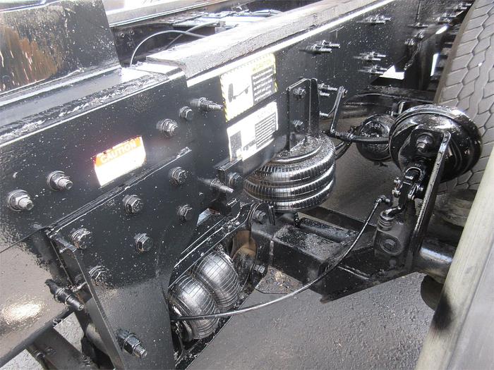 Used 2013 MACK GRANITE GU713