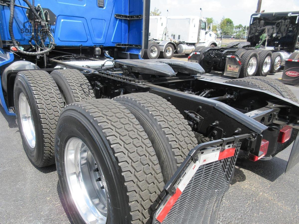 Used 2021 INTERNATIONAL LT