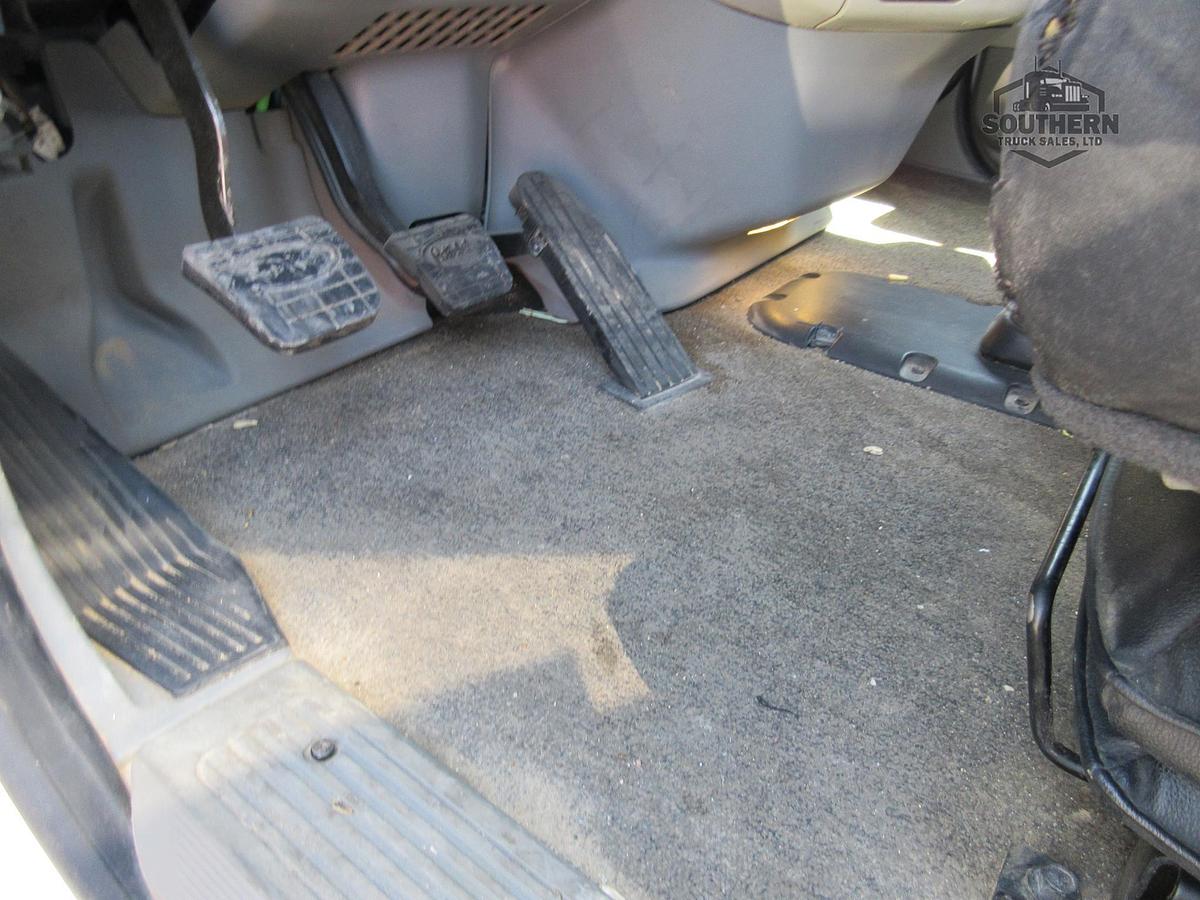 Used 2020 PETERBILT 567