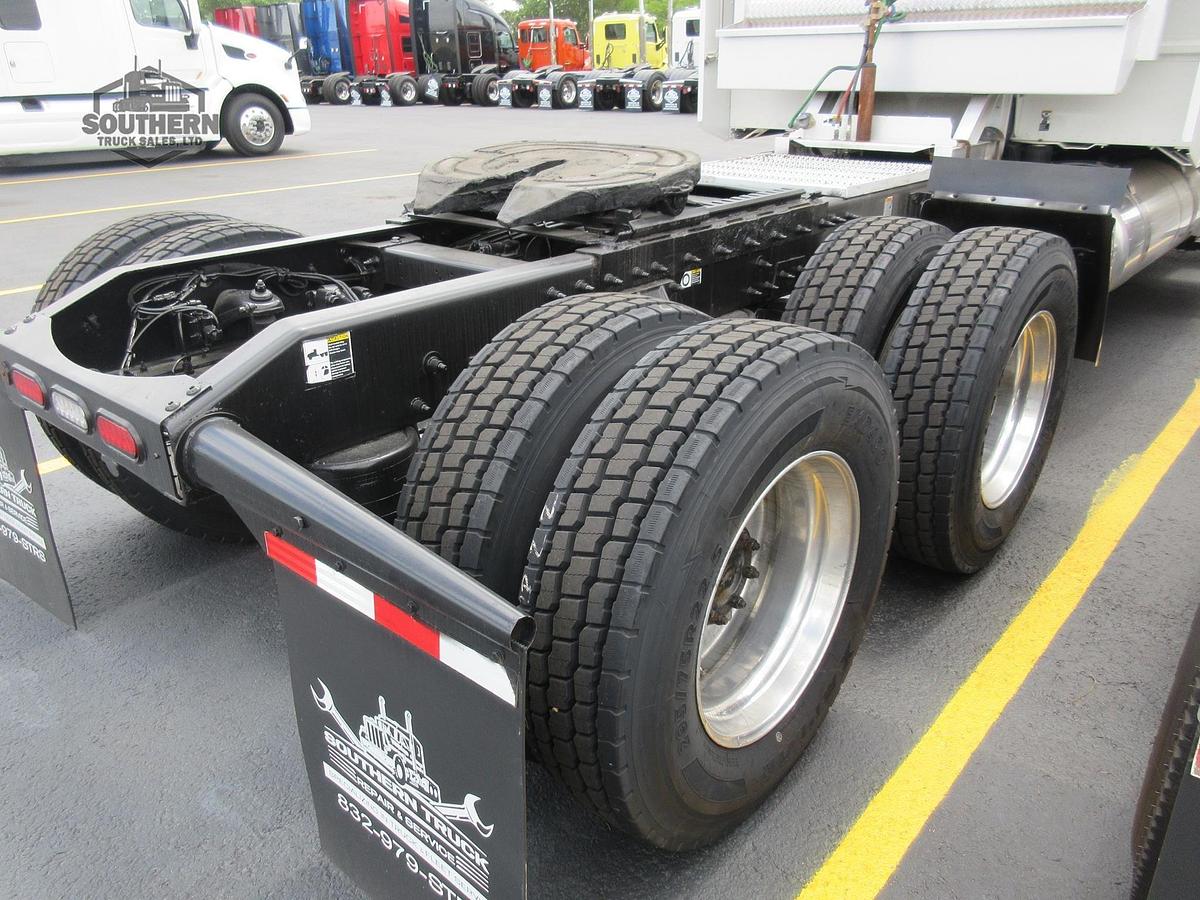 Used 2018 PETERBILT 389