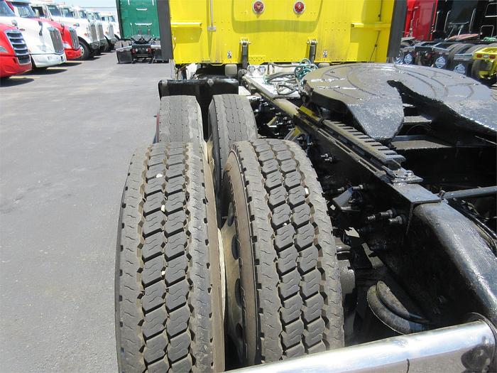 Used 2015 PETERBILT 389