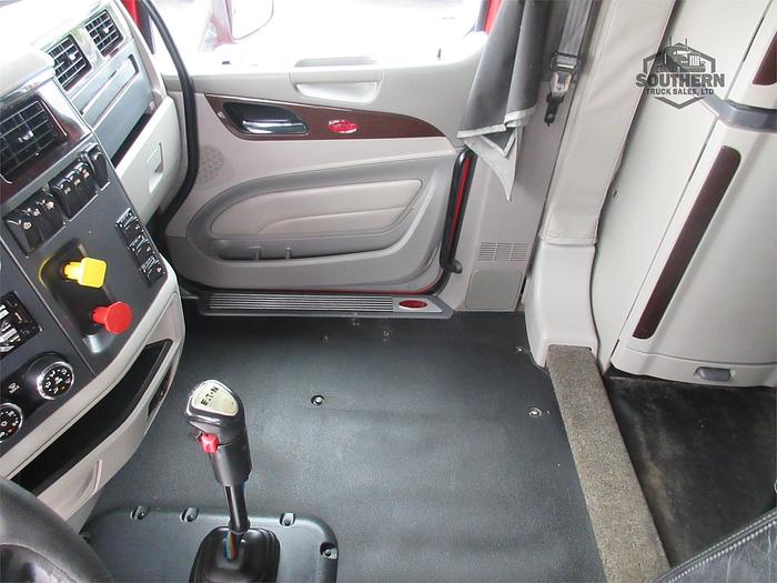 Used 2018 PETERBILT 579