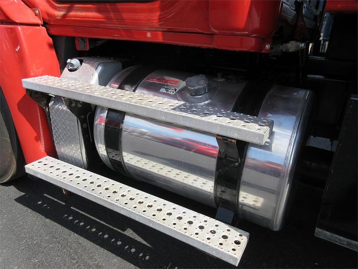 Used 2017 FREIGHTLINER CASCADIA 125