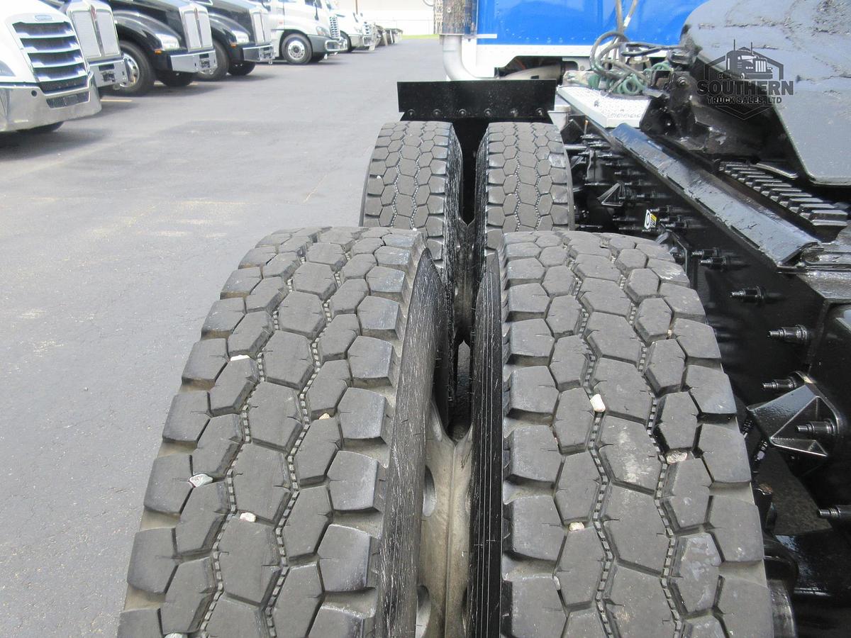 Used 2018 PETERBILT 389