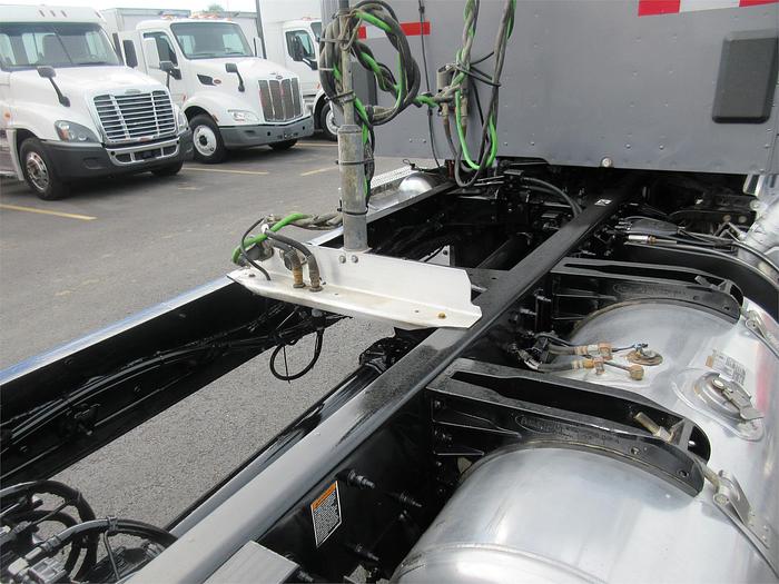 Used 2020 PETERBILT 567