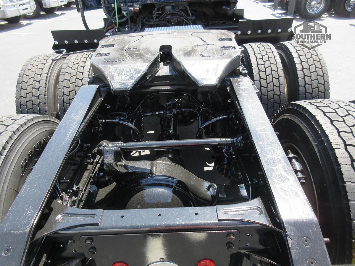 Used 2021 INTERNATIONAL LT