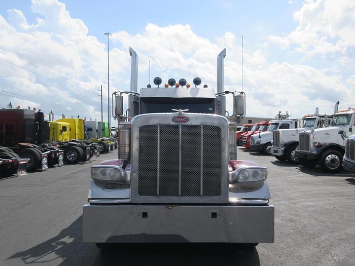 Used 2019 PETERBILT 389