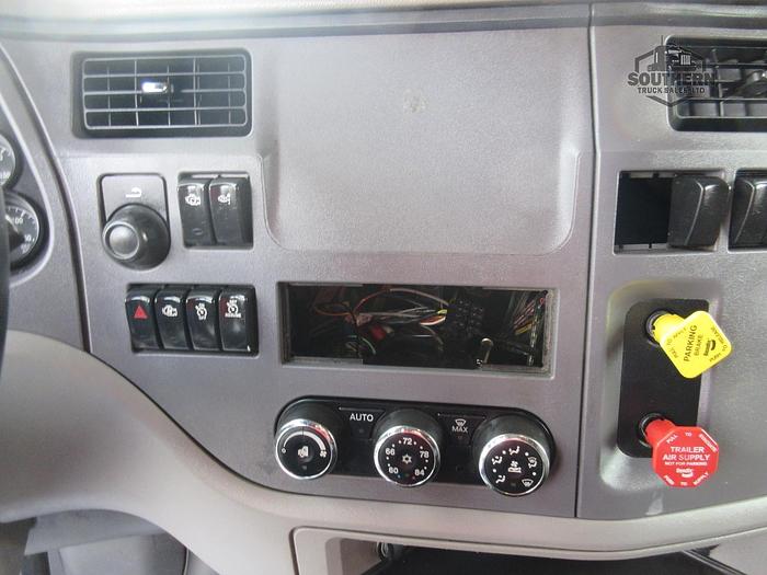 Used 2017 PETERBILT 579