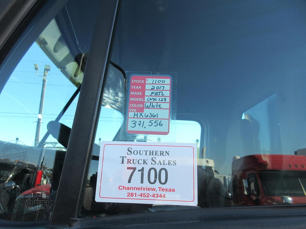 Used 2017 FREIGHTLINER CASCADIA 125