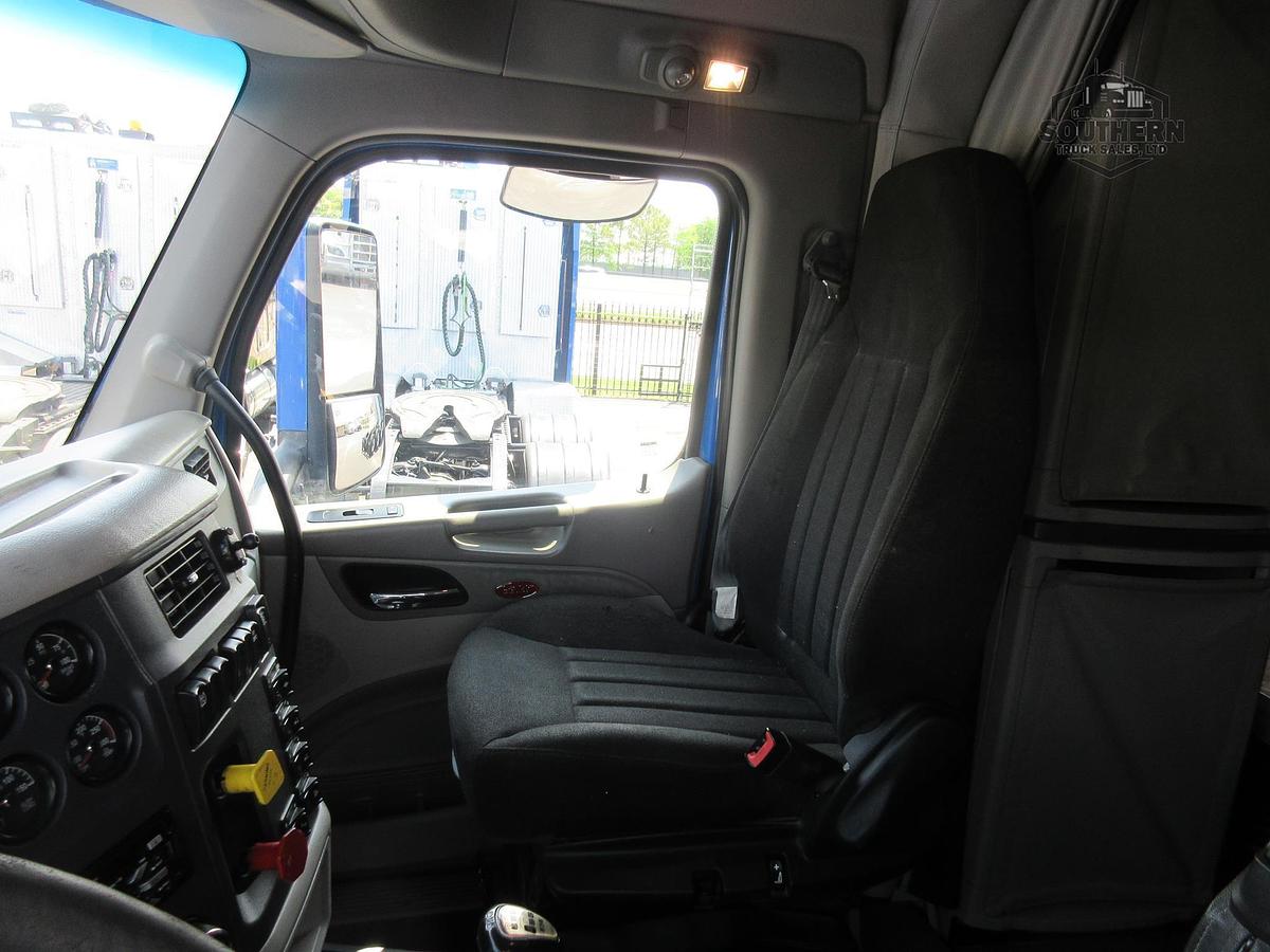 Used 2019 PETERBILT 567