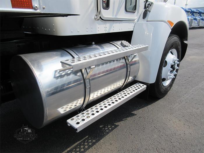 Used 2021 KENWORTH T270