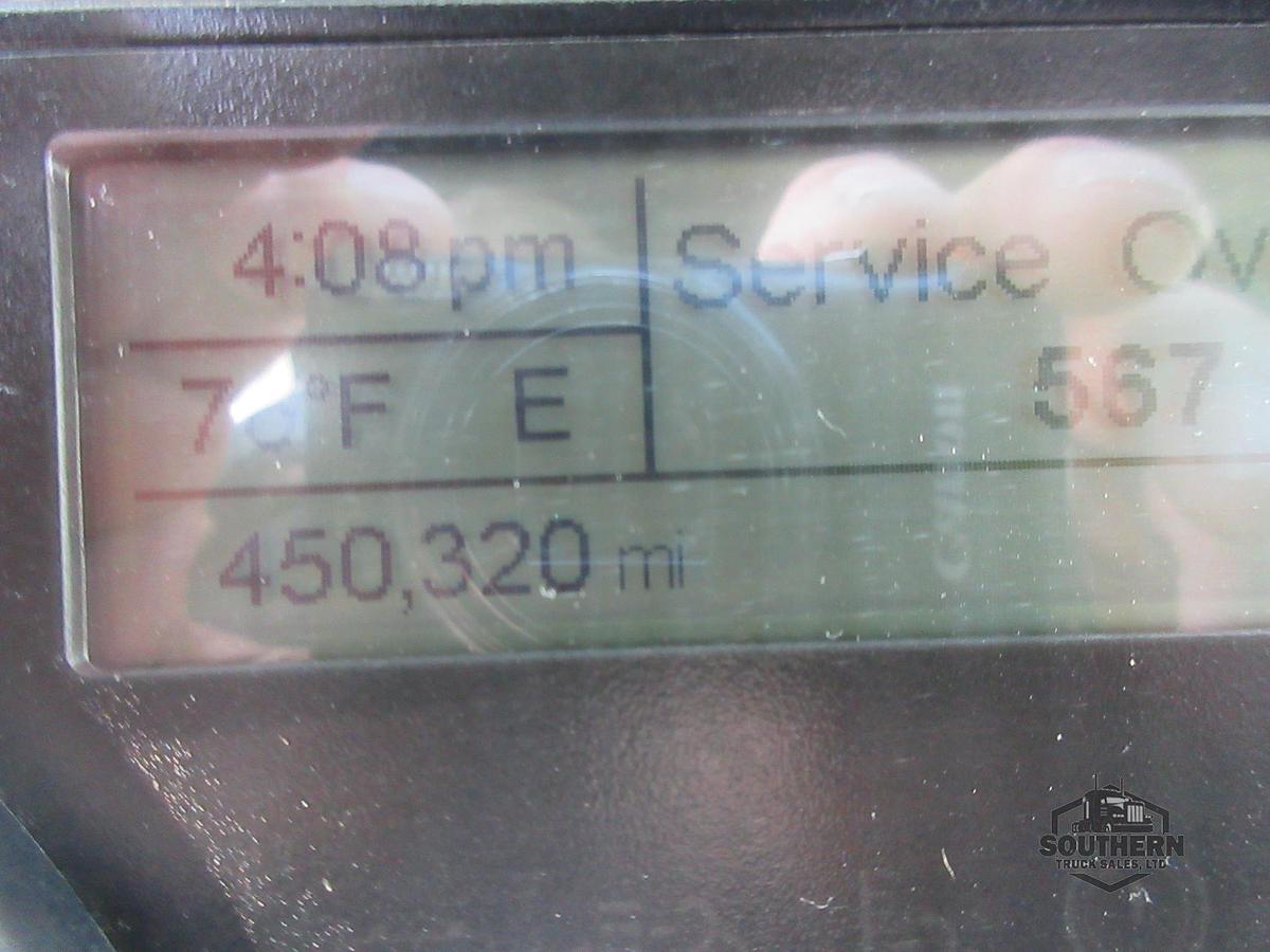 Used 2019 FREIGHTLINER 122SD