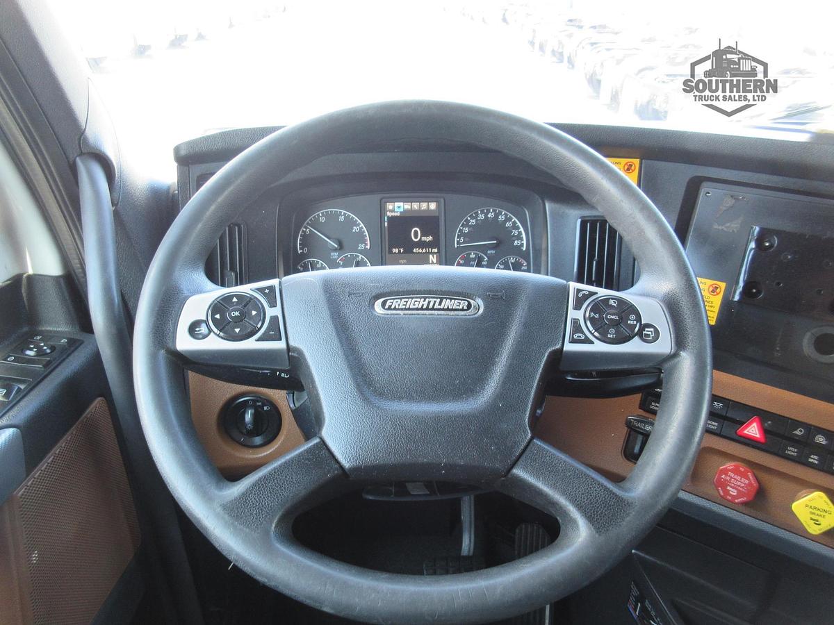 Used 2020 FREIGHTLINER CASCADIA 126