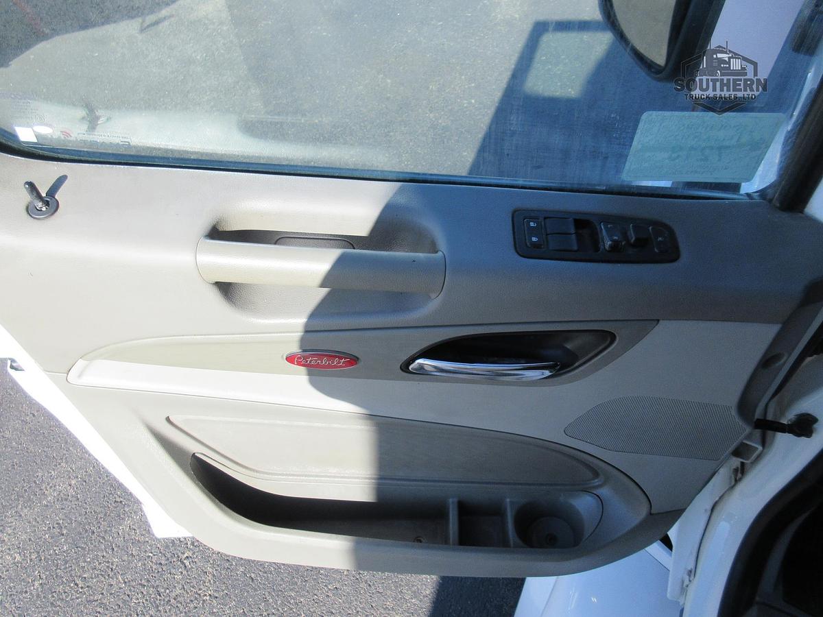 Used 2019 PETERBILT 579
