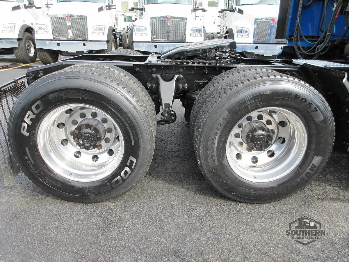 Used 2021 INTERNATIONAL LT