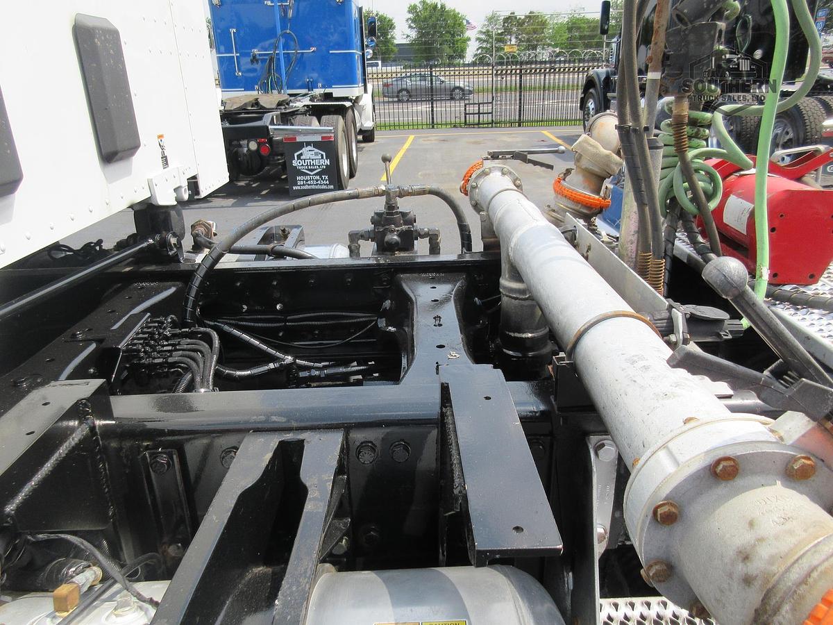 Used 2019 PETERBILT 567
