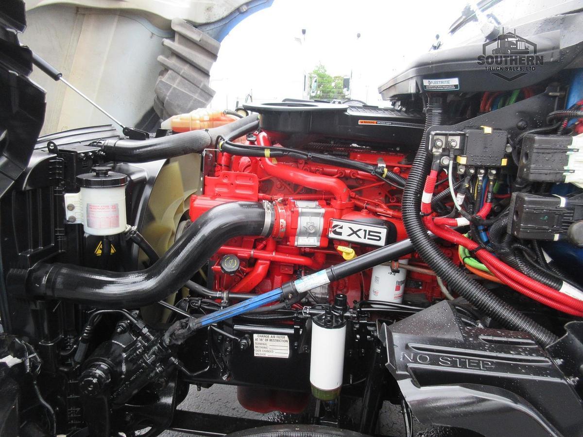 Used 2021 INTERNATIONAL LT