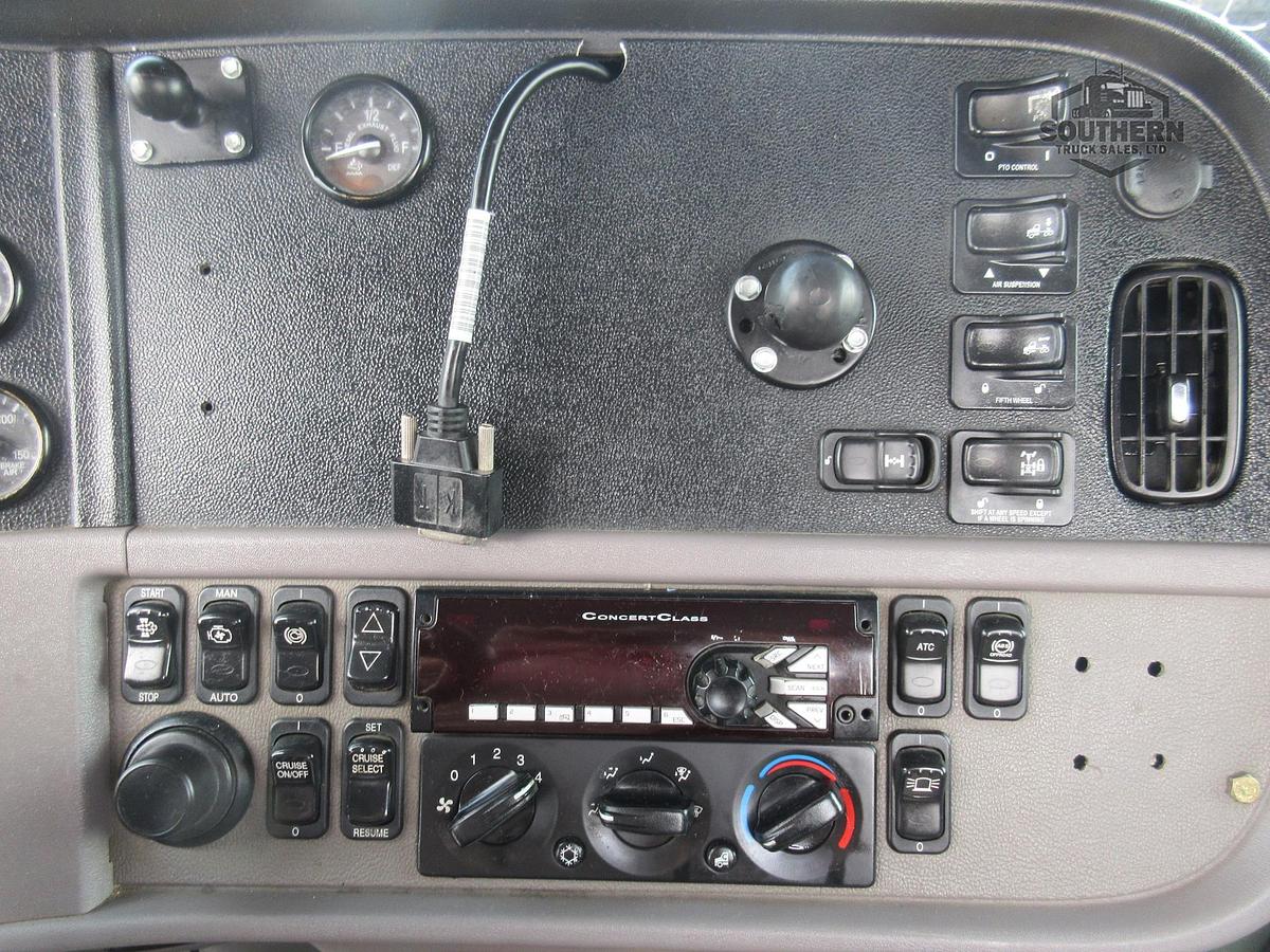 Used 2018 PETERBILT 389