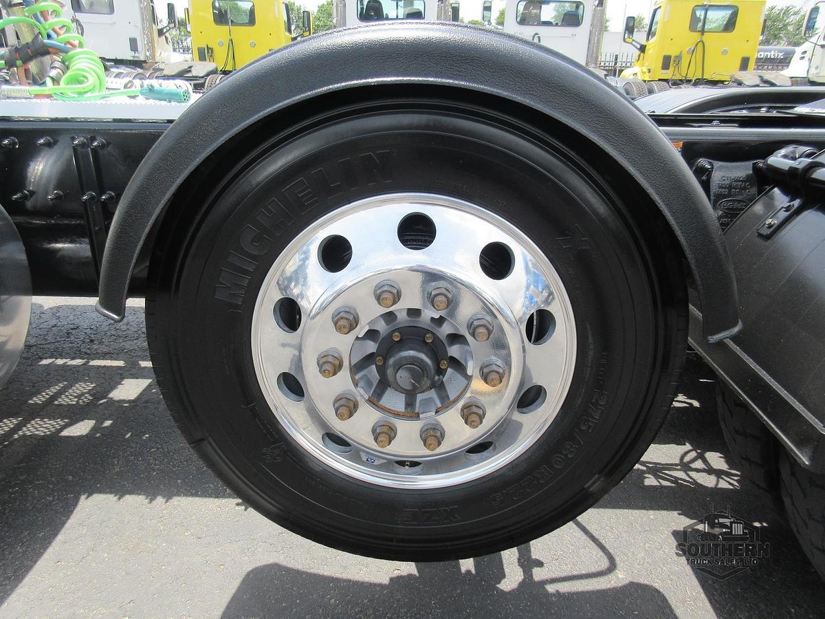 Used 2025 PETERBILT 567