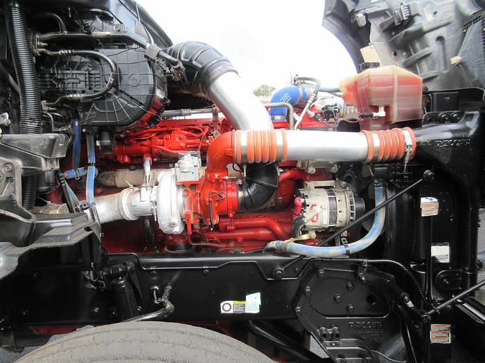 Used 2021 KENWORTH T880