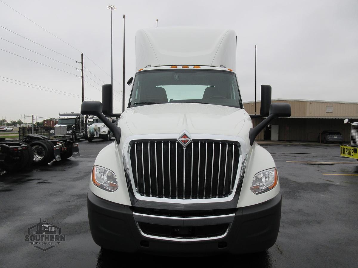 Used 2021 INTERNATIONAL LT