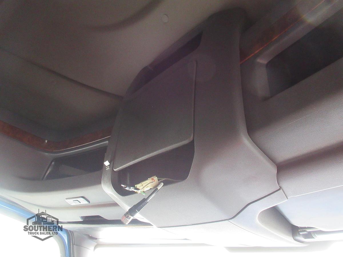 Used 2021 INTERNATIONAL LT
