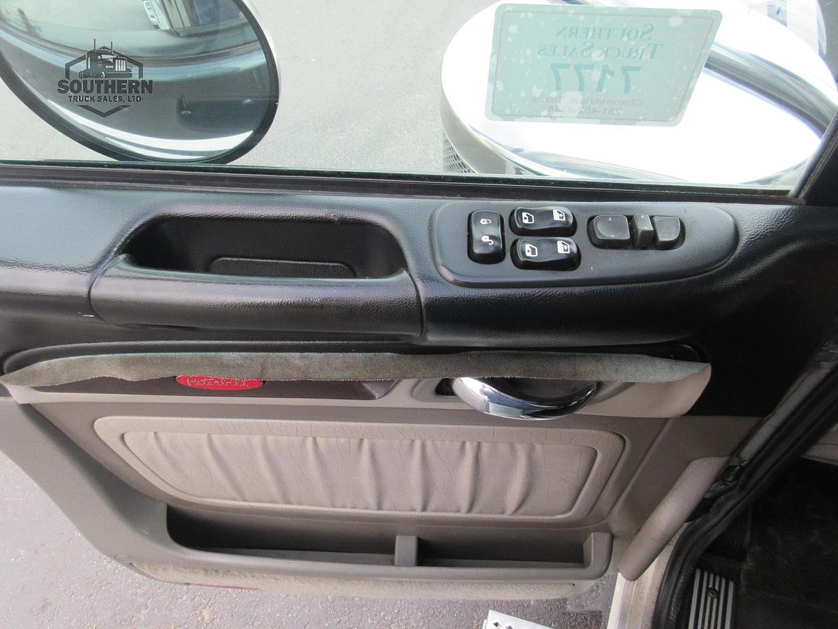 Used 2020 PETERBILT 389