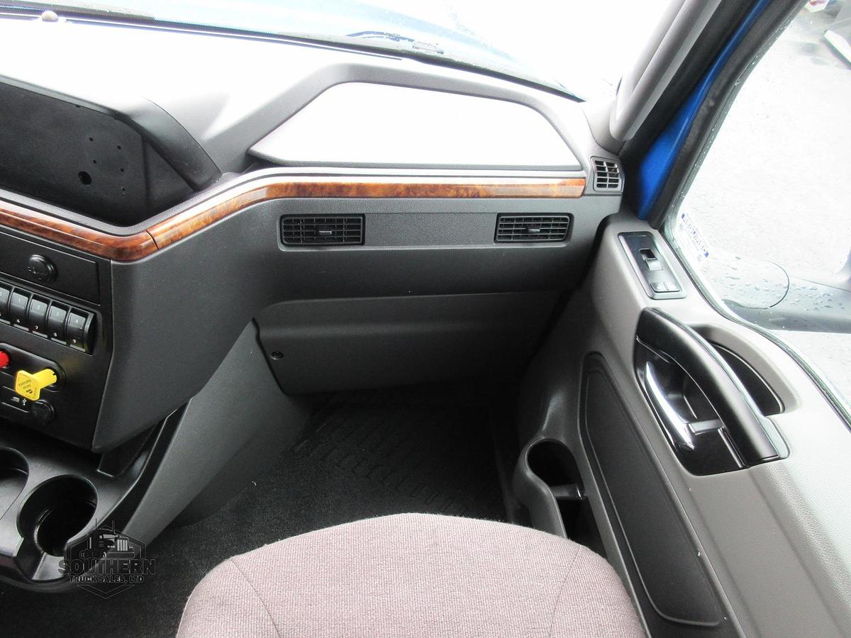 Used 2021 INTERNATIONAL LT
