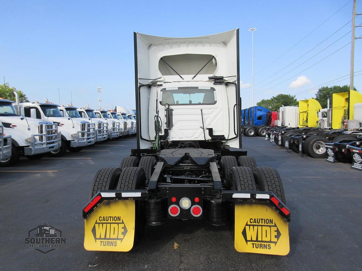 Used 2021 INTERNATIONAL LT