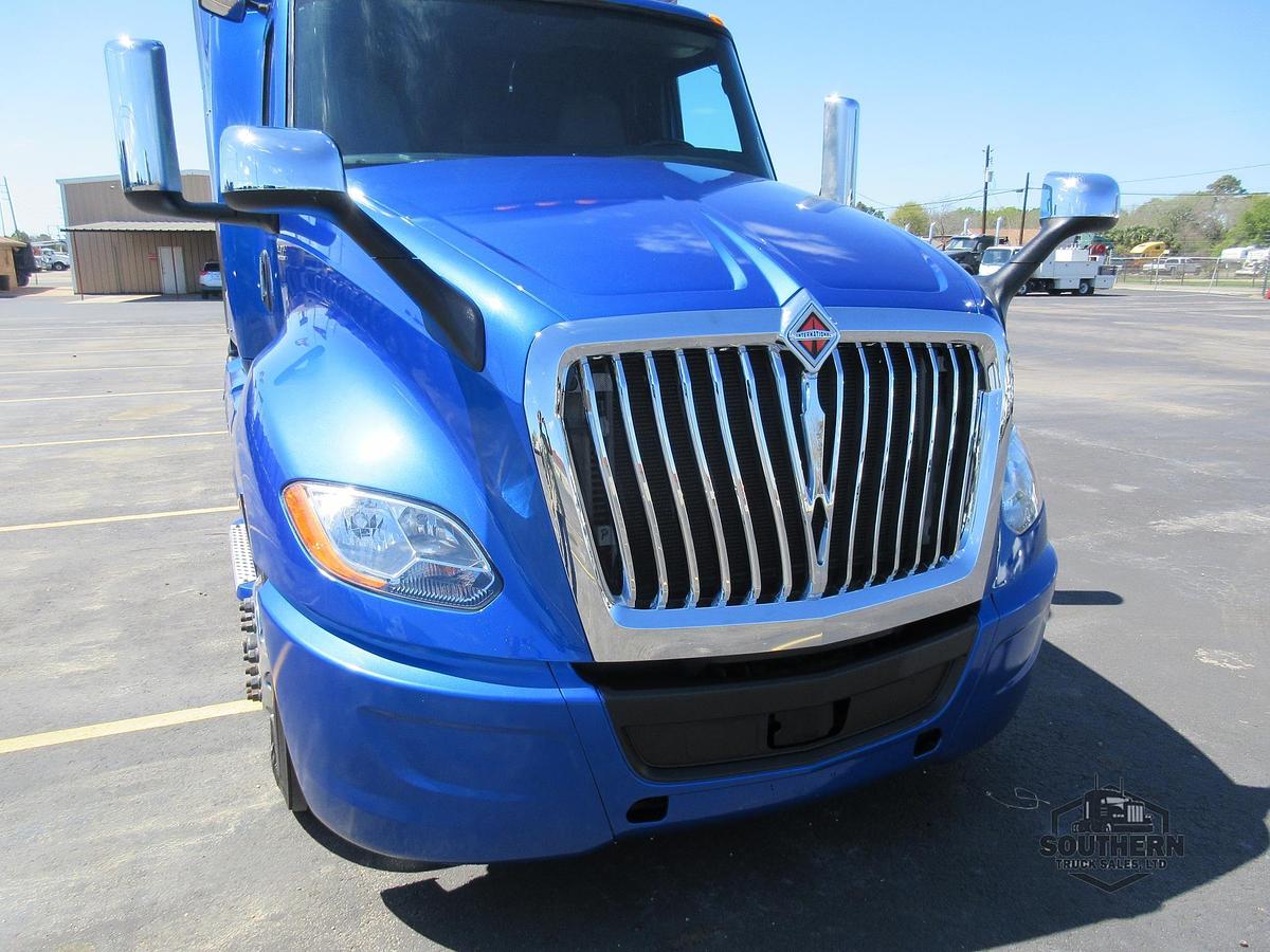 Used 2021 INTERNATIONAL LT