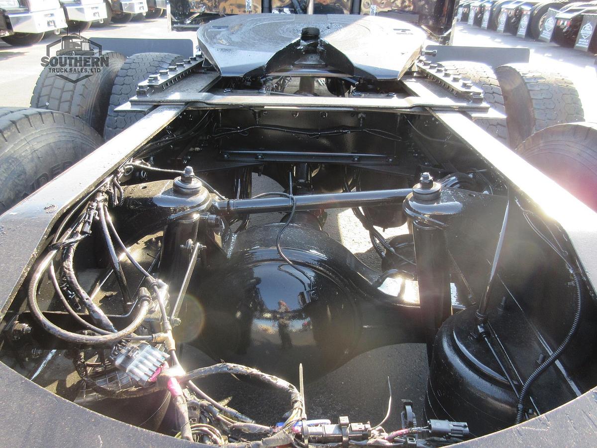 Used 2019 PETERBILT 389