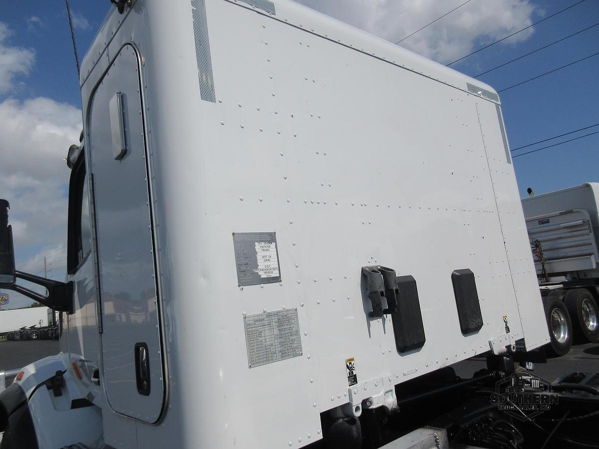 Used 2019 PETERBILT 567