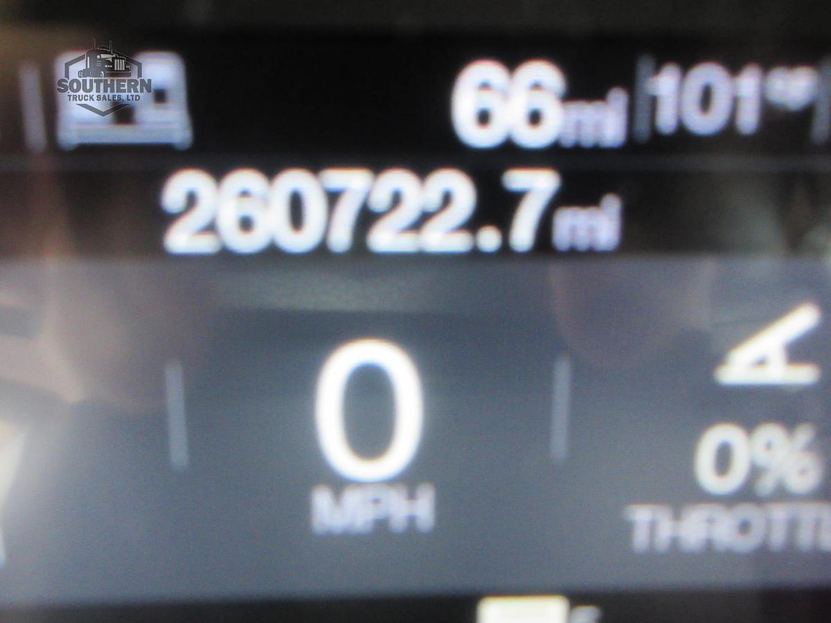 Used 2023 MACK PINNACLE 64T