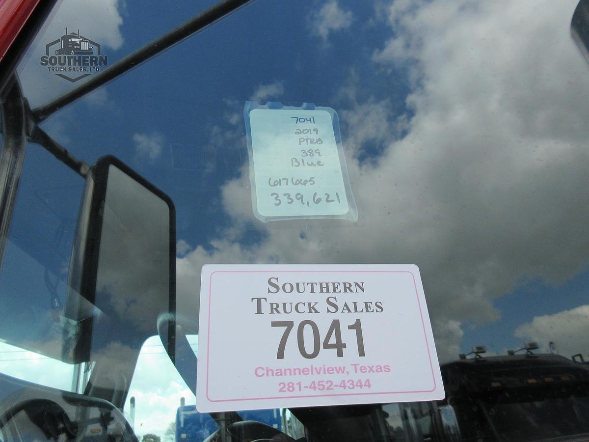 Used 2019 PETERBILT 389