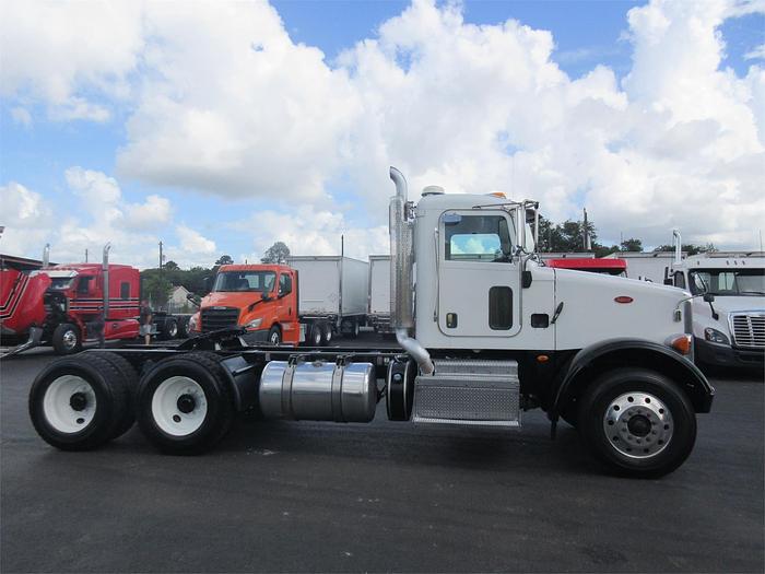 Used 2014 PETERBILT 365