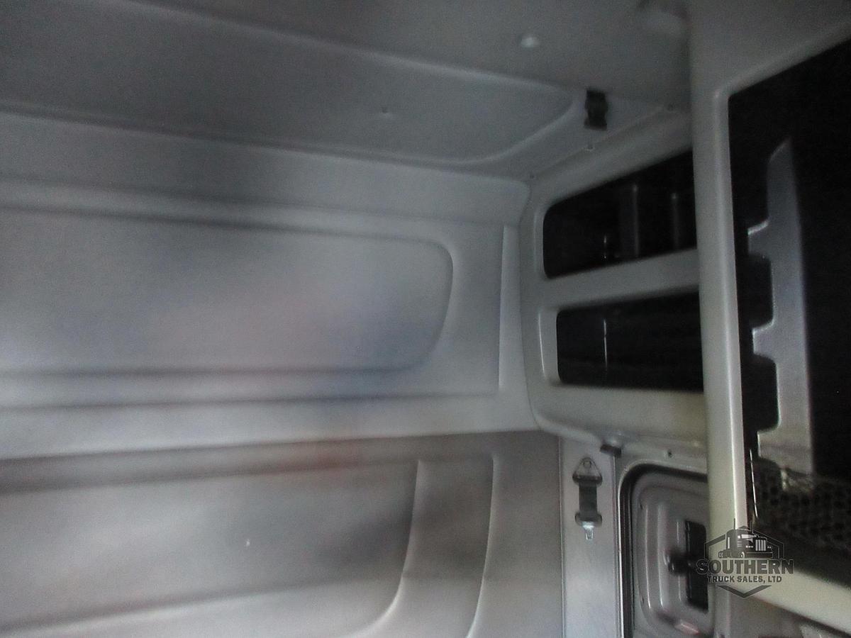 Used 2019 PETERBILT 389