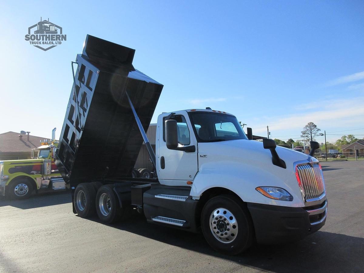 Used 2021 INTERNATIONAL LT