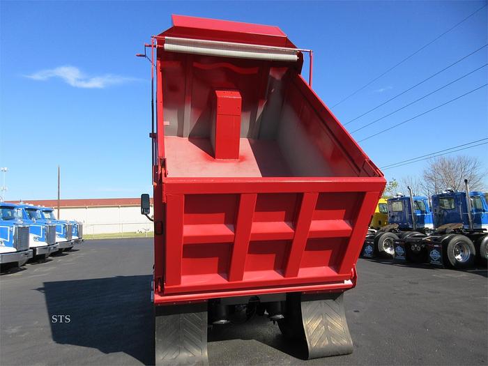 Used 2016 FREIGHTLINER CASCADIA 113