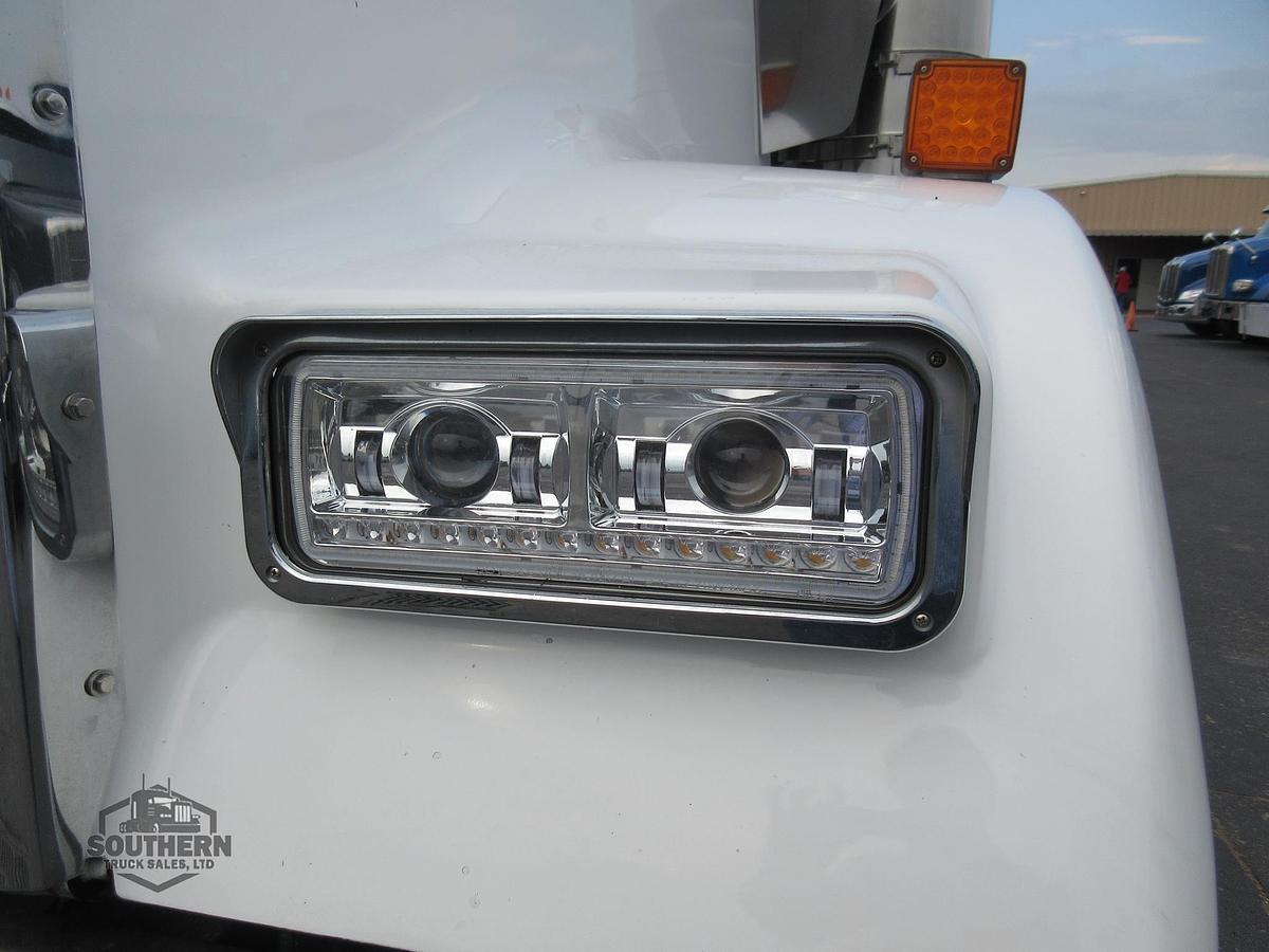 Used 2016 KENWORTH W900L